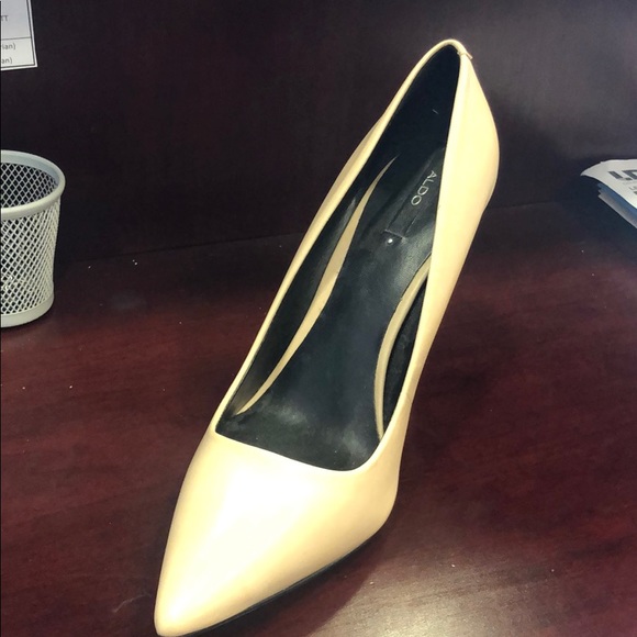 Aldo beige pump size 9 - Picture 2 of 3